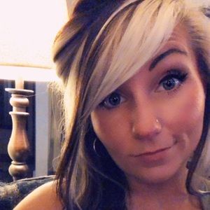 Meet your Posher, Tiffany